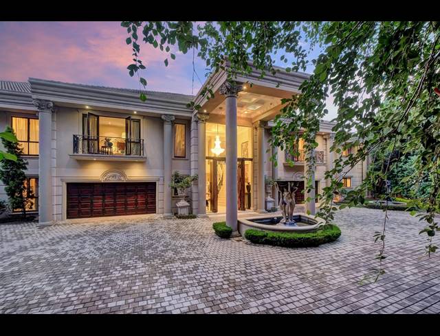 5 BEDROOM HOUSE FOR SALE IN SANDHURST